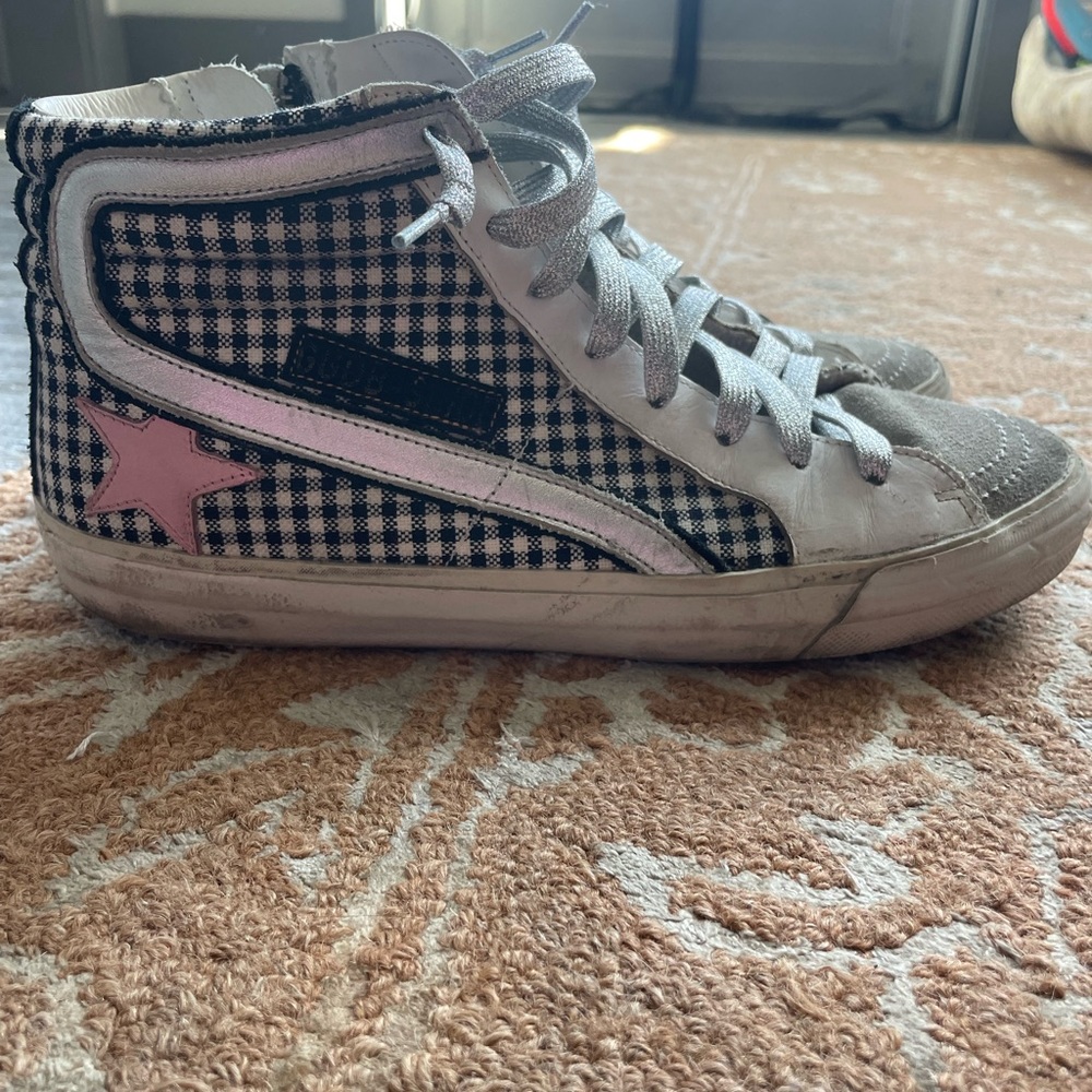 GOLDEN GOOSE HI-TOPS